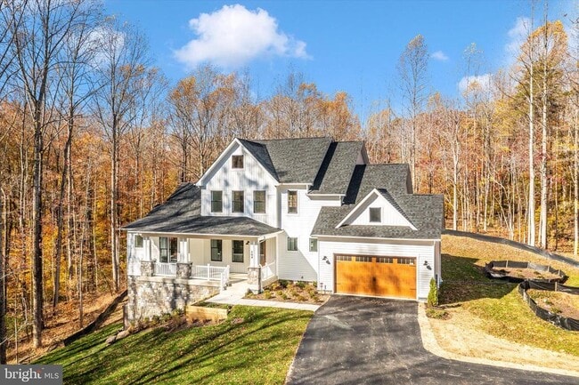 Building Photo - 204 3 Rivers Rd