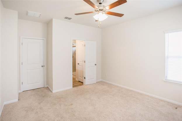 Building Photo - 242 Mossycup Dr