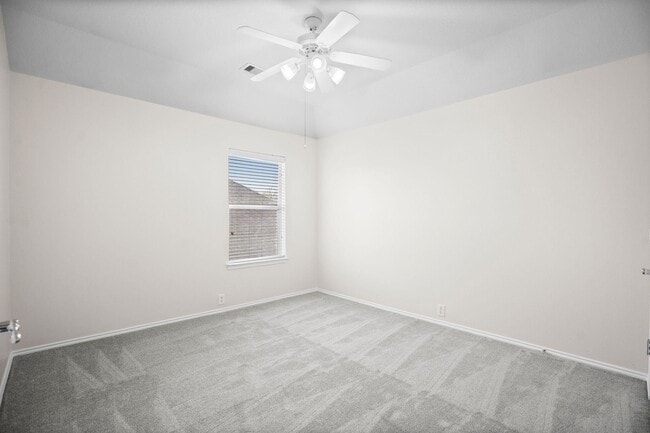 Building Photo - 30218 Legacy Pines Dr