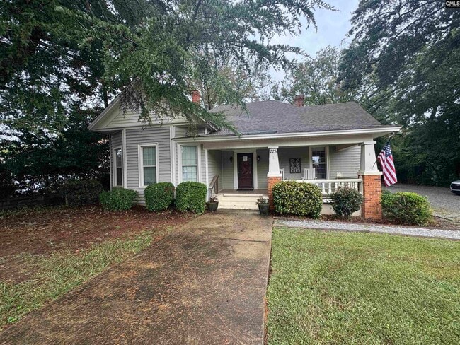 Primary Photo - 225 Columbia Ave