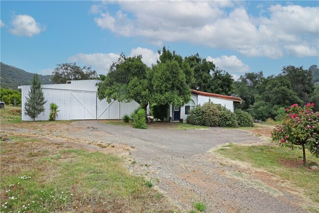 Building Photo - 17825 Bear Valley Ln