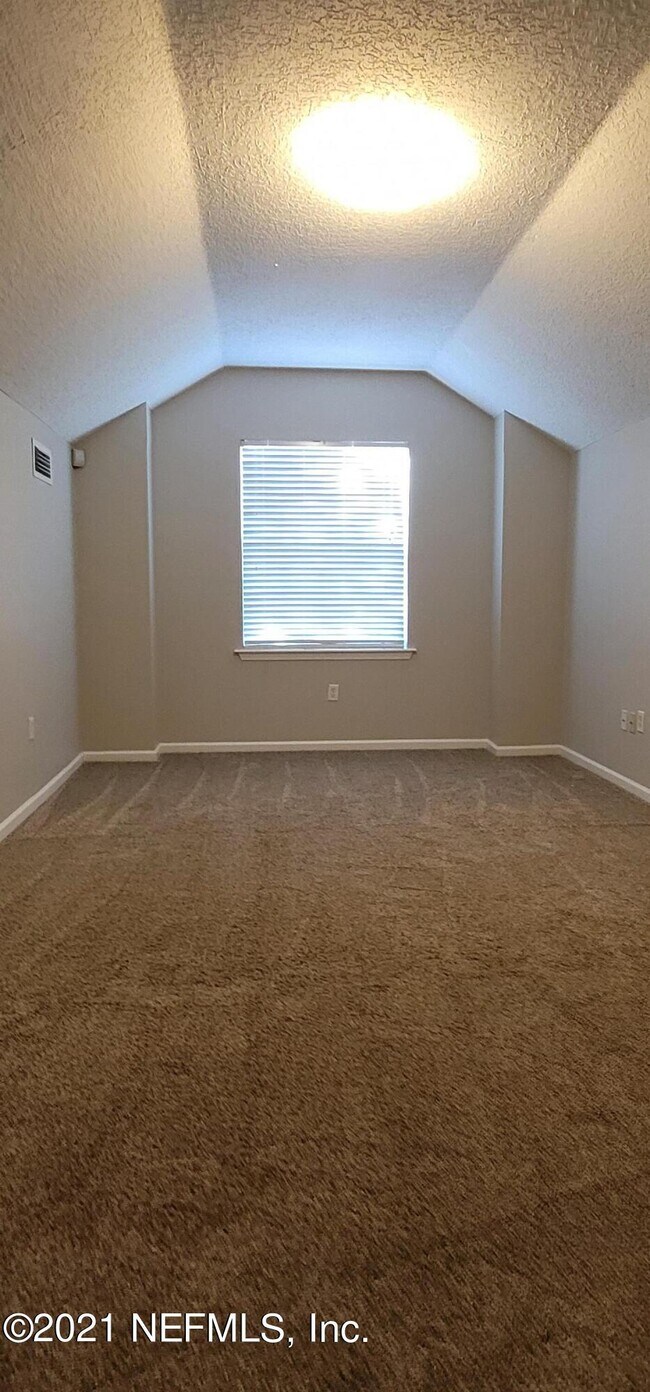 Building Photo - 14227 Sea Eagle Dr