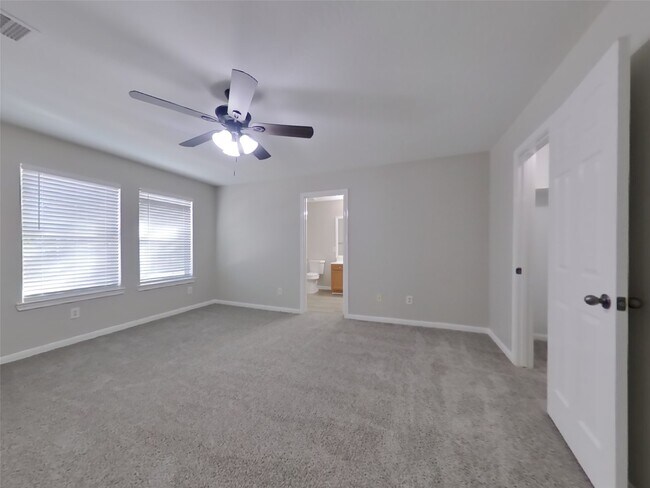 Building Photo - 11335 Carla St