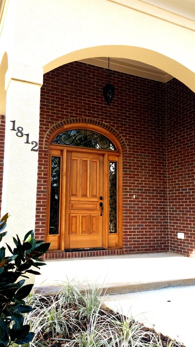 Primary Photo - 1812 Ashley Hall Way