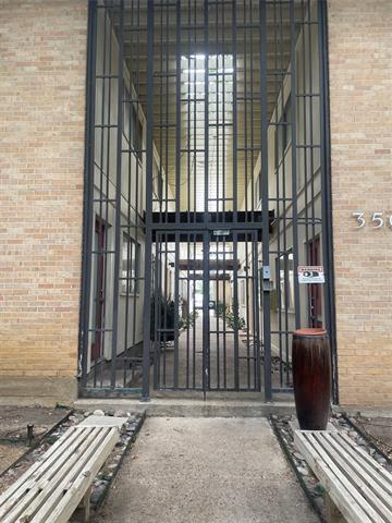 Building Photo - 3500 Routh St