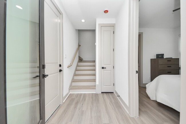 Building Photo - 5305 Kindred Gdn Ln