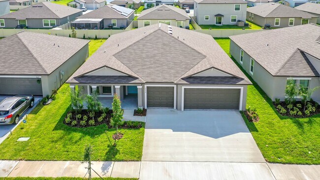 Building Photo - Beautiful 4 bedroom 2.5 bathroom Single Family House! Like new!