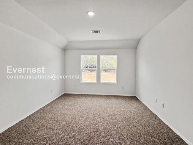 Building Photo - 1515 Ridgefield Cir