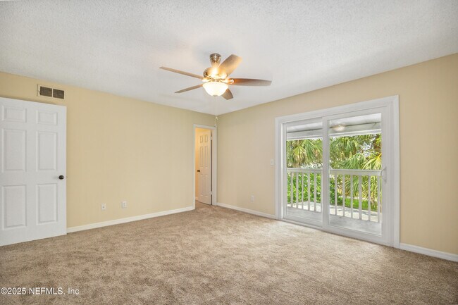 Building Photo - 695 A1A N