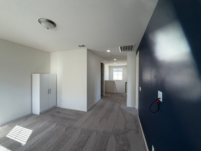 Building Photo - Gorgeous Lathrop 4 Bedroom 3 Bathroom plus a loft area home