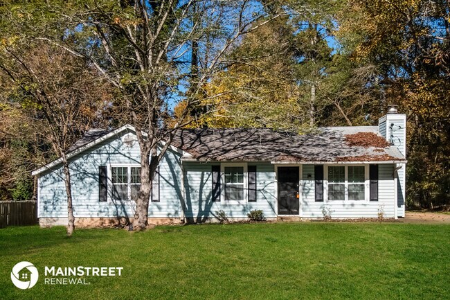 Primary Photo - 211 Sterling Ridge Dr