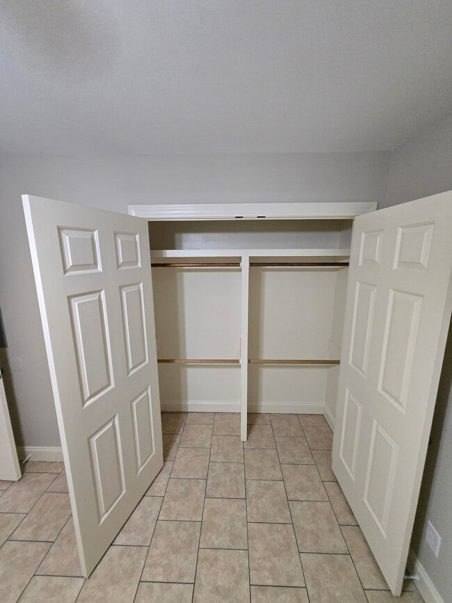 Building Photo - 1405 Allies Ct