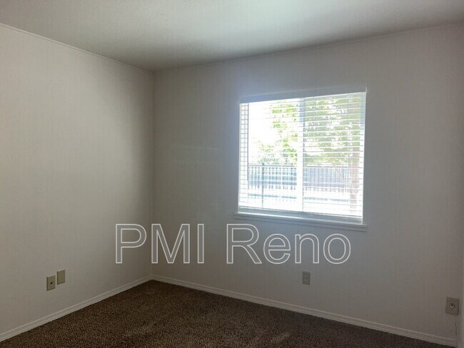 Building Photo - 2555 Clear Acre Ln