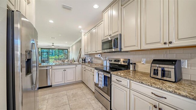 Building Photo - 13604 Messina Loop