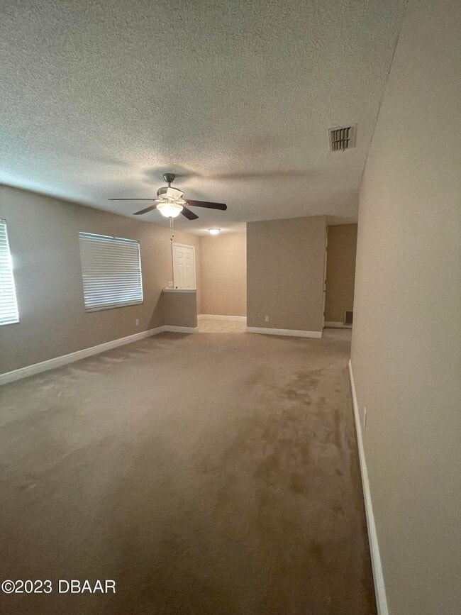 Building Photo - 261 Manhattan Way