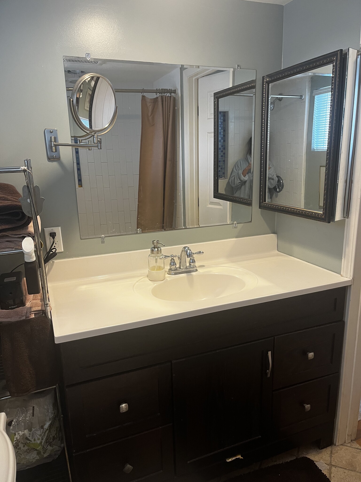Spacious vanity - 14119 Erwin St