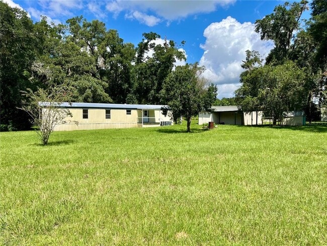Building Photo - 8035 NE 33rd Ct