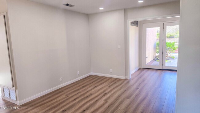 Building Photo - 3105 Lodgewood St