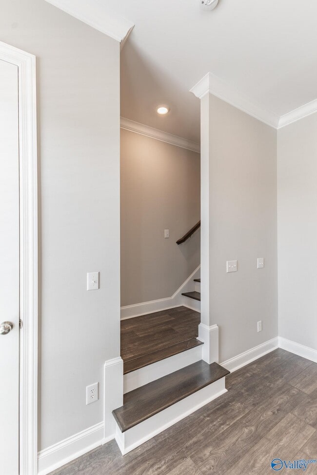 Building Photo - 21 Stone Mason Way NW