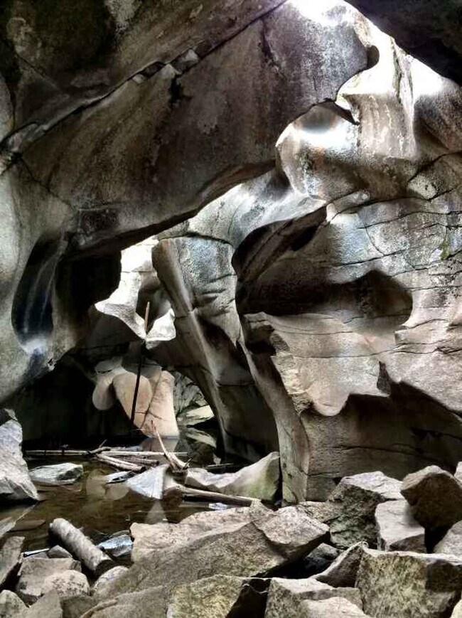 Building Photo - 55 Upper Woodbridge Rd