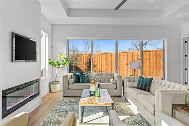 Building Photo - 1619 Bayside St