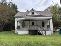 Building Photo - 133 E Bank St