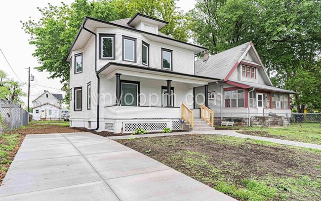 Building Photo - 1512 Binney St