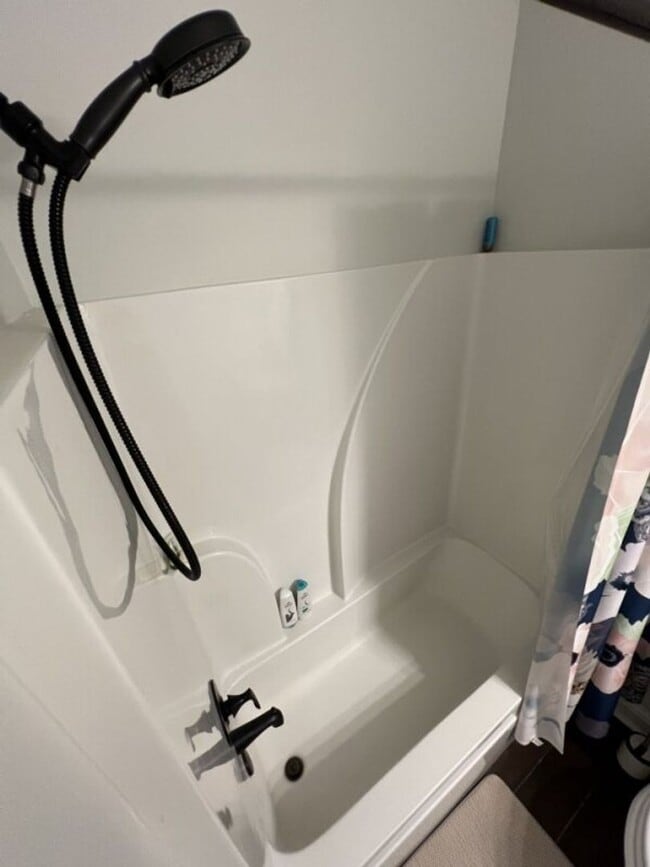 Building Photo - Partially Furnished Home on Sterling Oaks Dr. with Premium Features