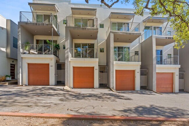 Building Photo - 2002 Glen Allen St