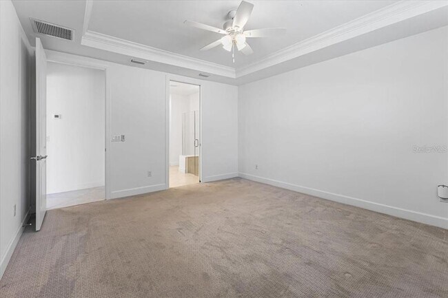 Building Photo - 9982 Beachwalk Dr