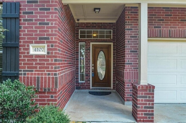 Building Photo - 4107 Elk Bluff Ln