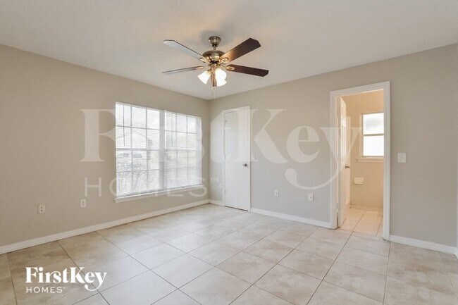 Building Photo - 3414 Cove Ct W