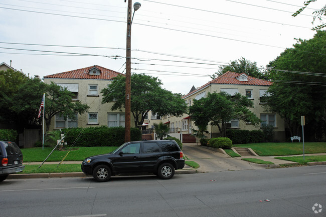 Primary Photo - Wycliff Court Apartments