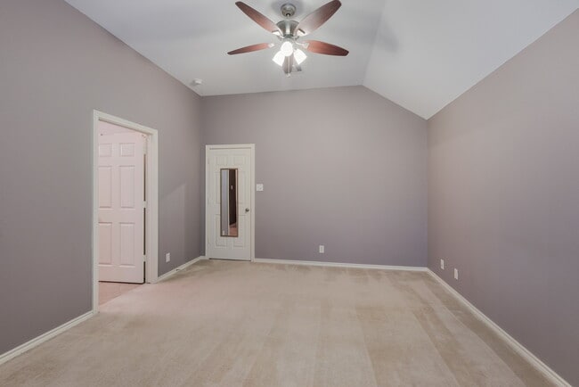 Building Photo - 6902 Terra Rye