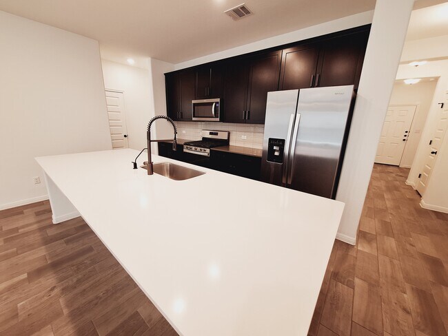 Building Photo - 2629 Bantry Rd