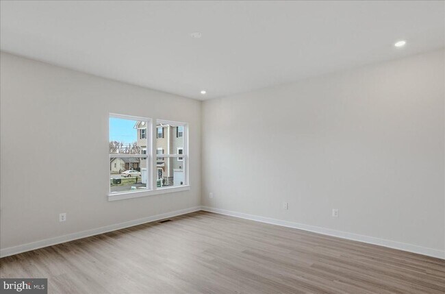 Building Photo - 101 Marlow Ct