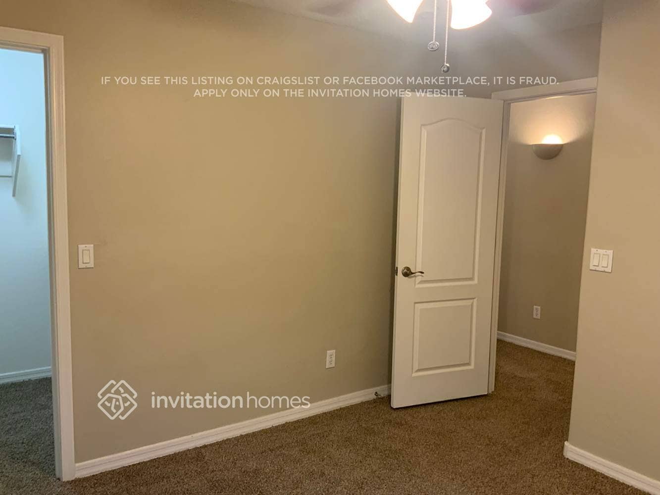 Building Photo - 2005 W Green Tree Dr