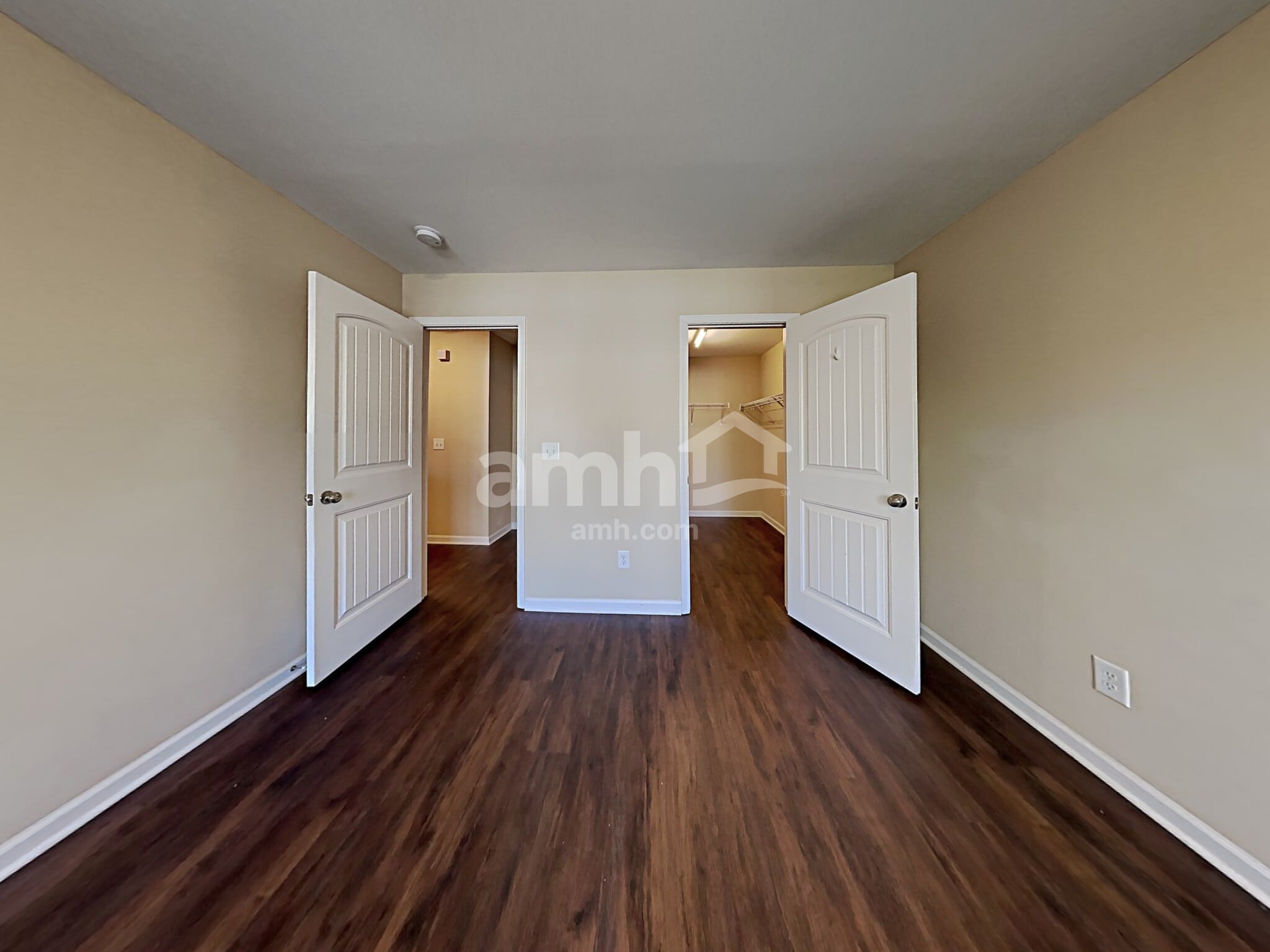 Building Photo - 405 Birch Run Dr