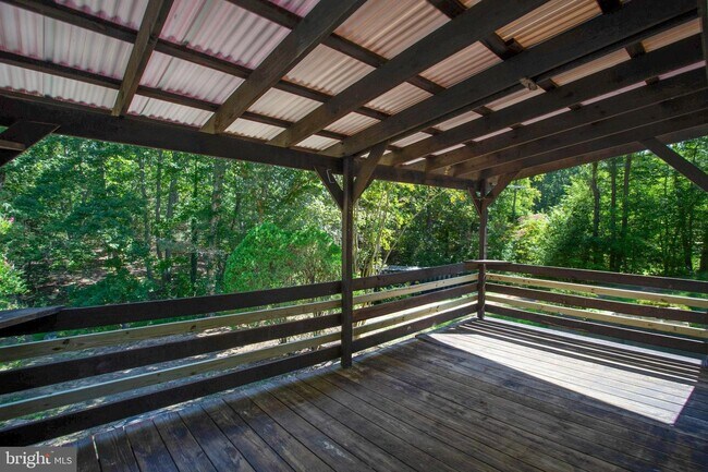 Building Photo - 20478 Poplar Ridge Rd