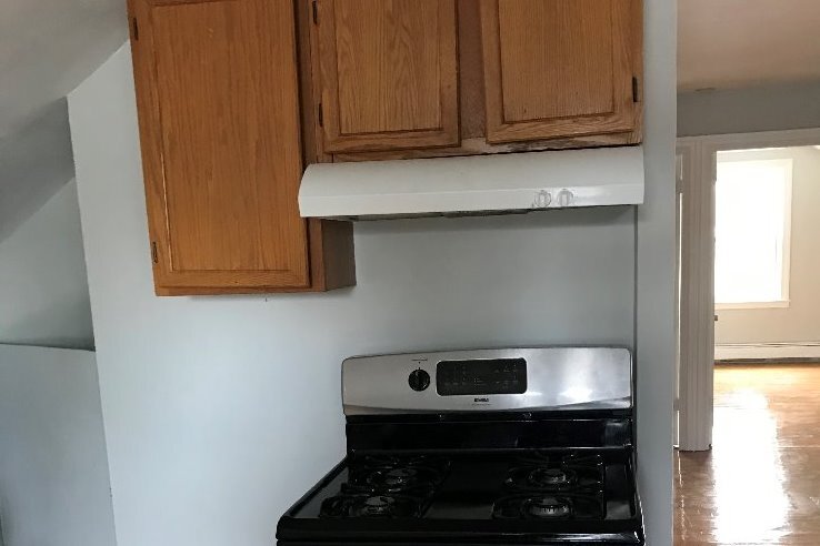 Building Photo - 37 Hudson St