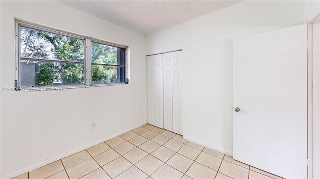 Building Photo - 15611 SW 296th St
