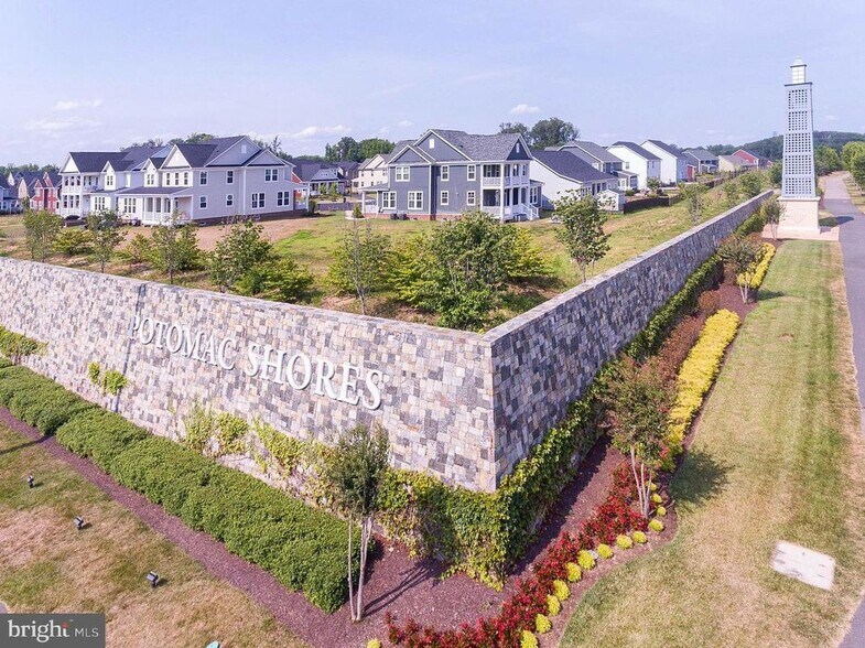 Building Photo - 18093 Red Mulberry Rd