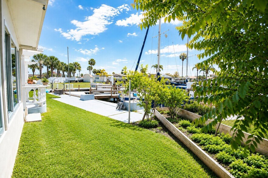 Building Photo - 4452 Topsail Trail
