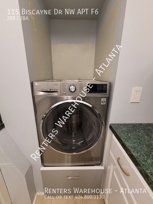 Building Photo - Heart of Buckhead! Renovated 2 Bedroom Condo