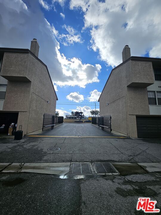 Building Photo - 21605 Villa Pacifica Cir