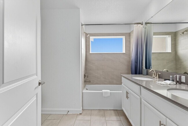 Building Photo - 2965 Penelope Loop