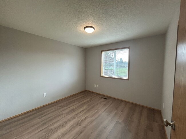 Building Photo - 7509 NE 67th St