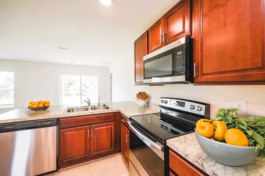 Building Photo - 3020 64th St W