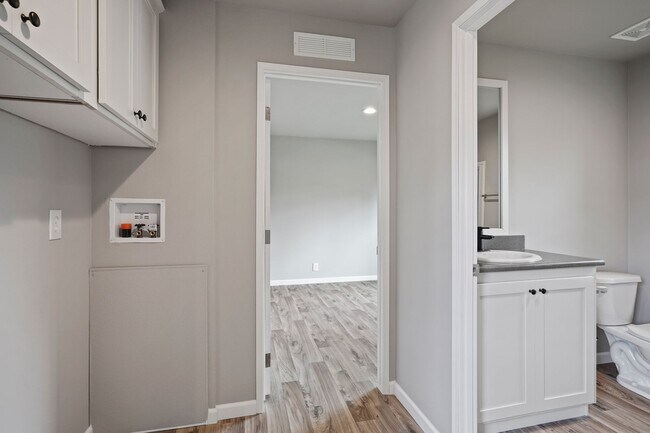 Building Photo - Welcome to Drafter Valley! Spring Into Sav...