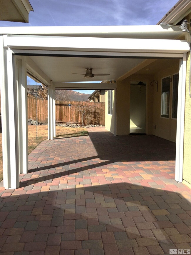 Building Photo - 1467 Bluewood Dr